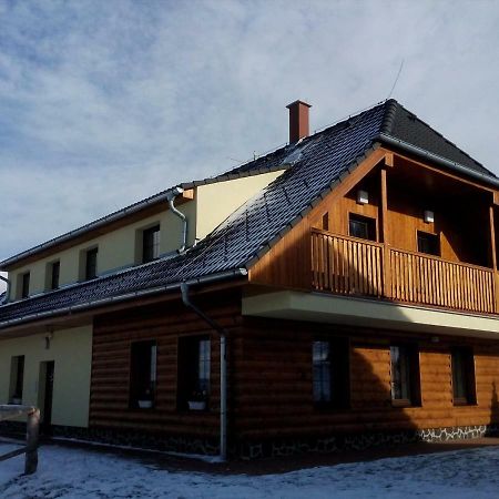 Apartmany Lucie Zdikov Экстерьер фото